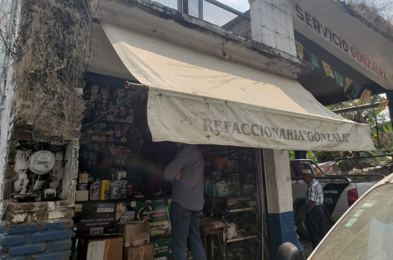 Refaccionaría González — photo 2