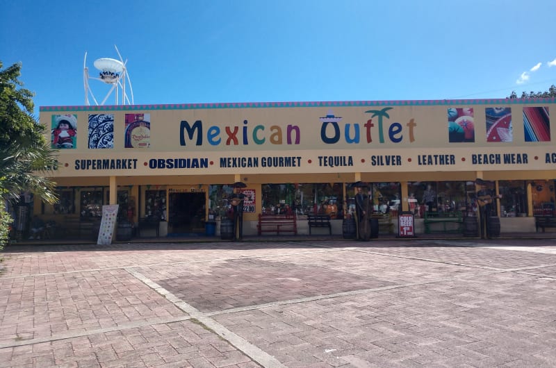 Mexican Outlet — photo 1