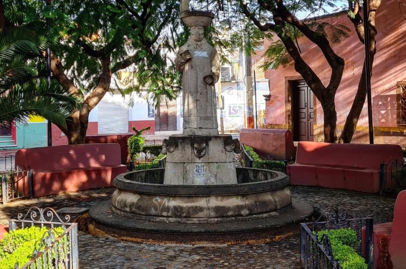 Plazuela de la Libertad, conocida como "Fuente Del Chinelo" — photo 1