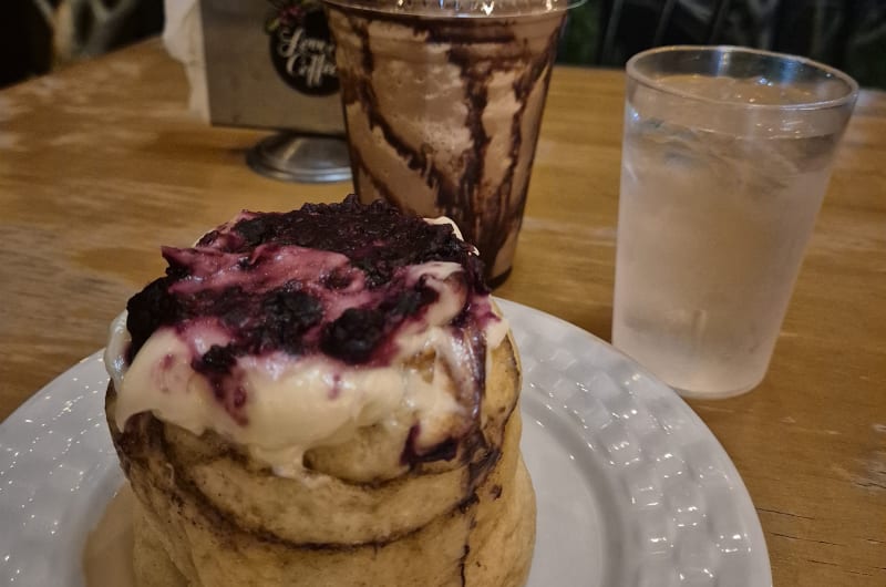 Love Coffee — photo 3