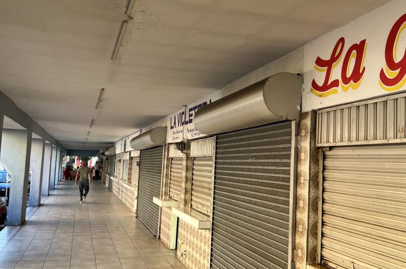 Mercado Y Plaza Santiago — photo 1