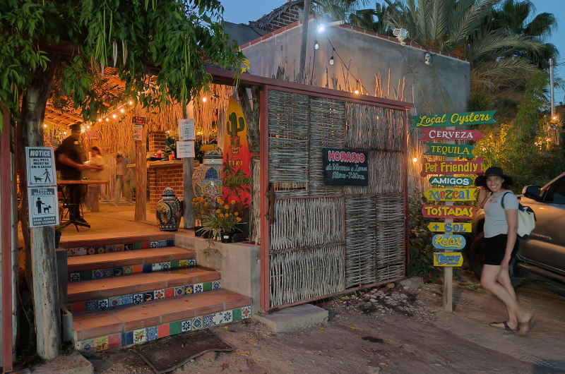 Tiki Santos Bar — photo 1