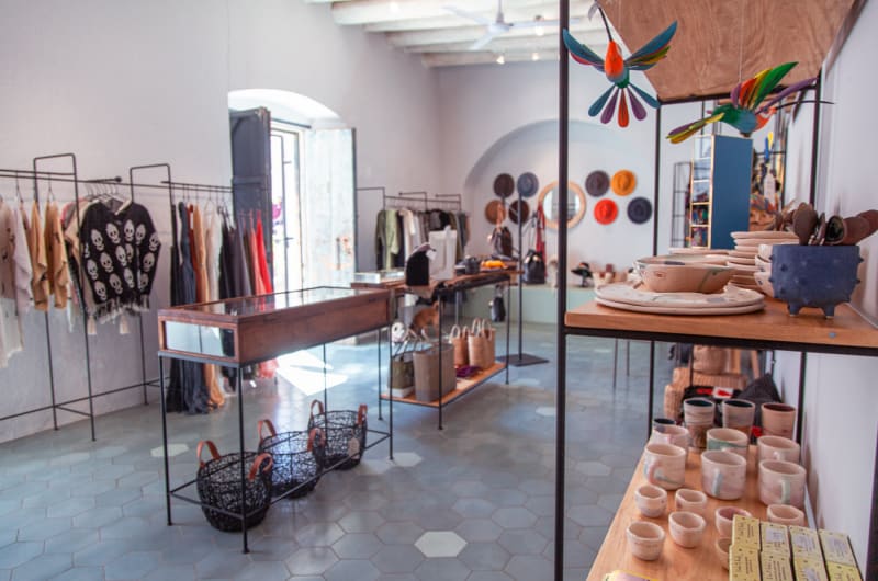 Hilo Rojo Stores — photo 2