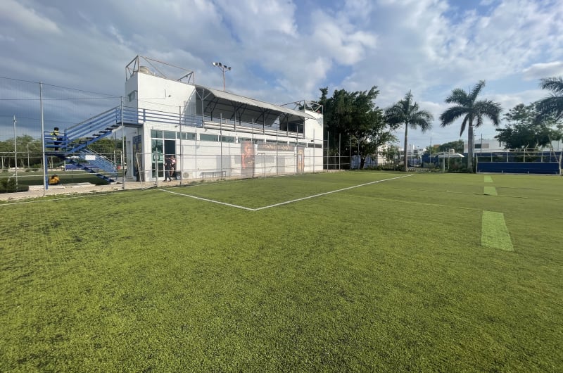 Soccer 7 — photo 1