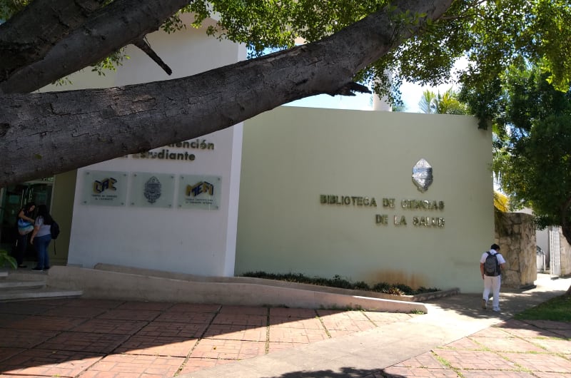 Biblioteca Campus Salud — photo 1