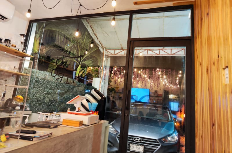 Shiro Café — photo 1