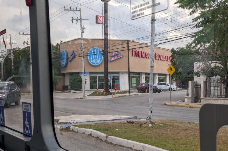 Farmacia Guadalajara Canek-Bojorquez — photo 3