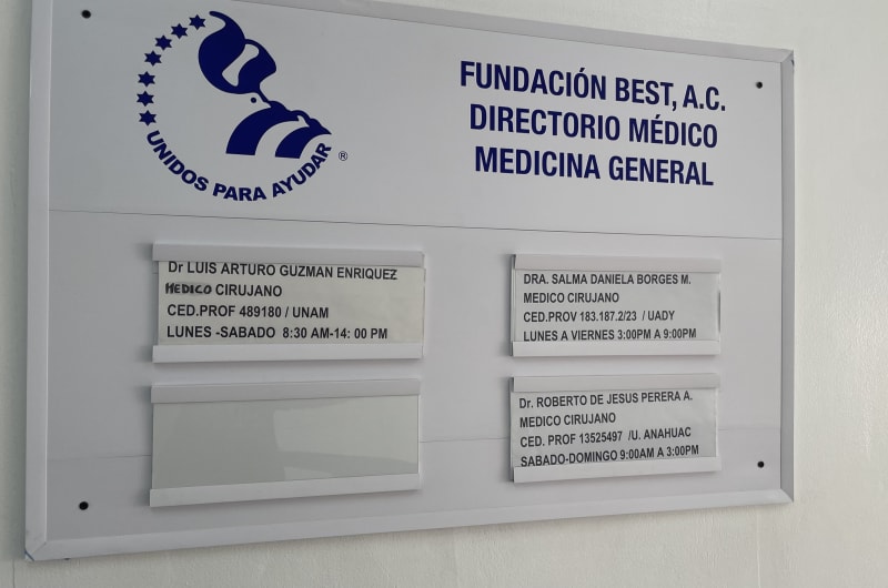Farmacias Similares — photo 1