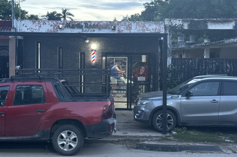 Salón de Belleza y barbería "Martín Rodríguez" — photo 3