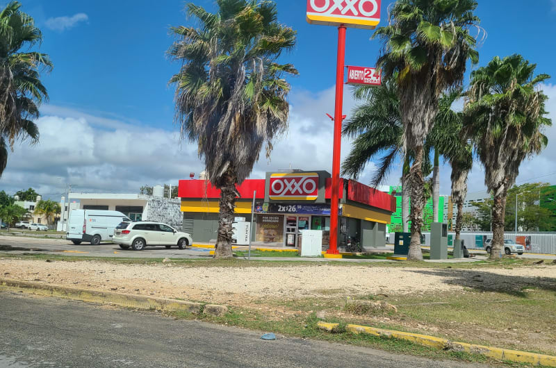 OXXO Real Montejo MID — photo 1