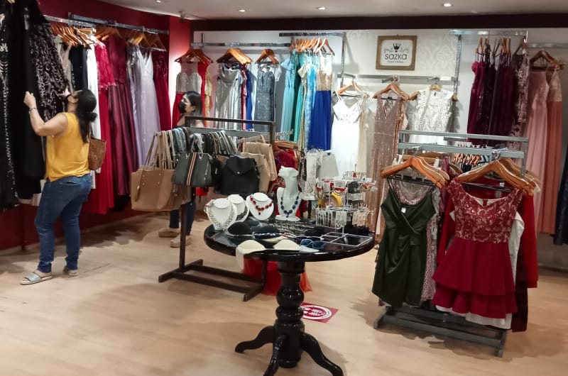 SAZKA BOUTIQUE — photo 2