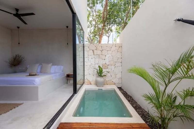 Tulum Luxury Getaway - 10BR Villa with Pool, Fire Pit, and Gorgeous jungle views — photo 3