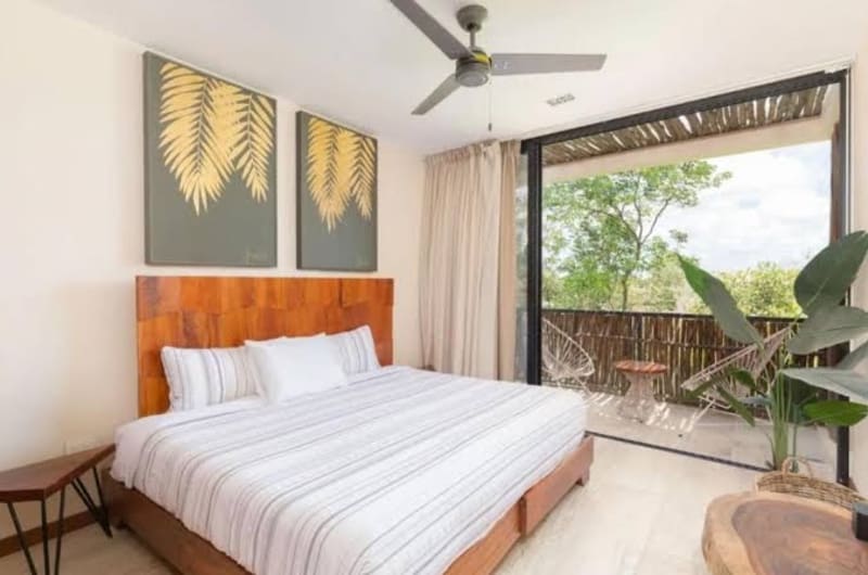 Luxury Penthouse at Bungalos Village 2BDR Condo with private pool and rooftop 24 7 security in a gat — photo 3