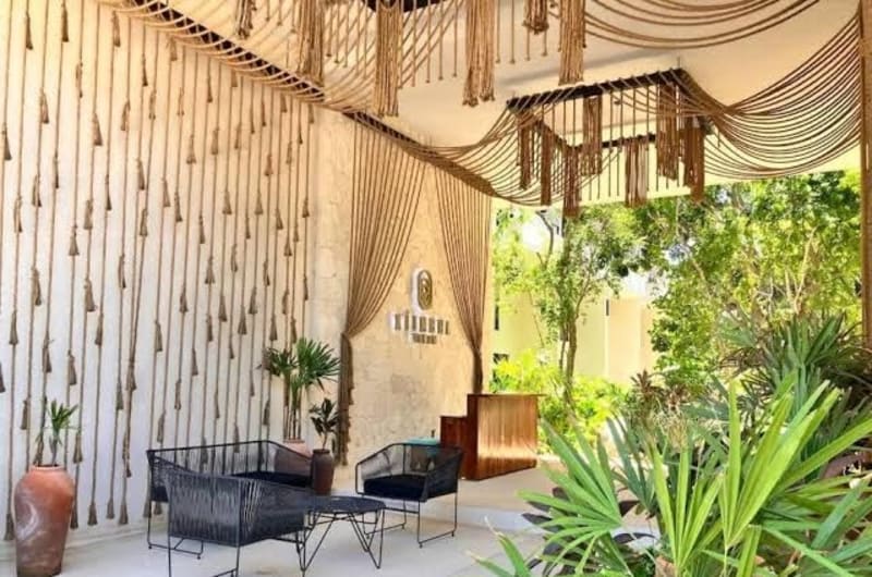 Tulum groups home for 8 guest with 2 bedrooms Balcony Common Pool Gym Yoga and mini Market Ximbal - Apartment — photo 1