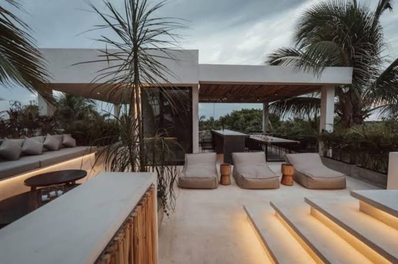 Casa Grande, Beachfront Villa in Tulum - Five-Bedroom House — photo 2