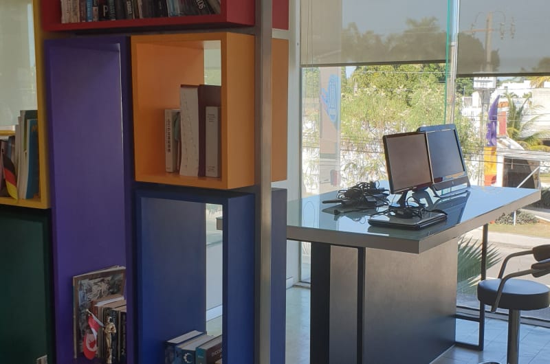 iTalk · Centro de Idiomas — photo 2