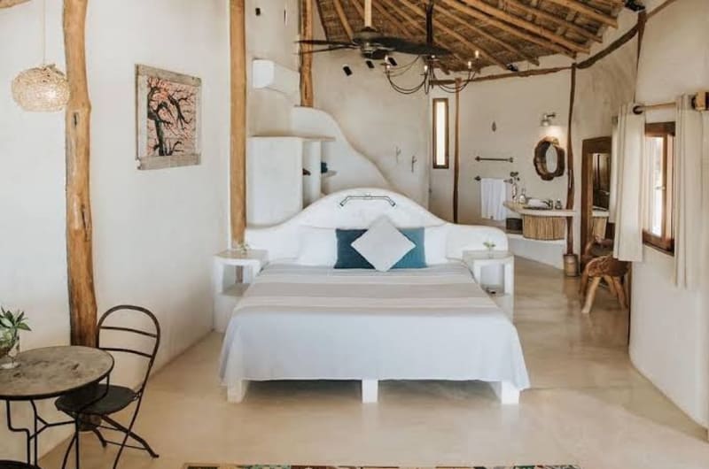 Romantic Bungalow on Tulum beach with turquoise sea at your doorstep! — photo 2