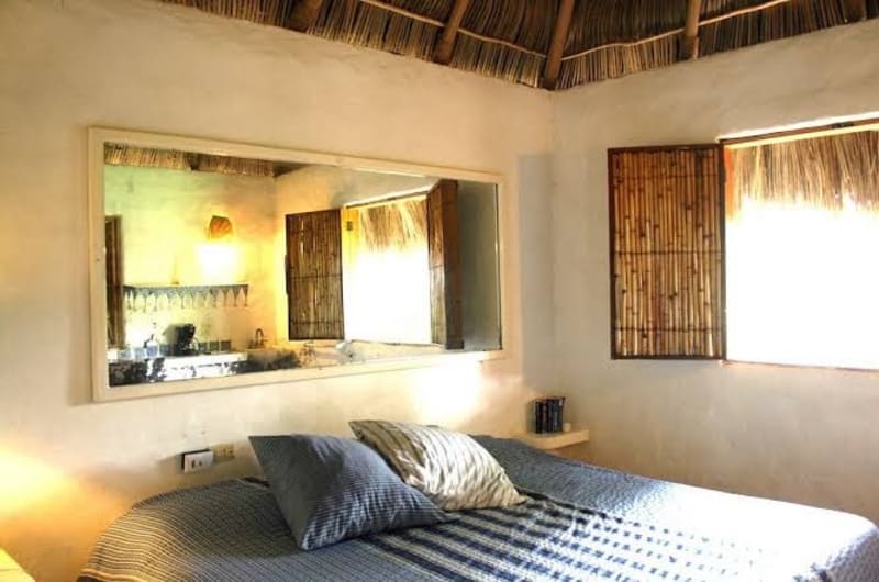 Junto al Rio Beachfront Hotel Sayulita — photo 2