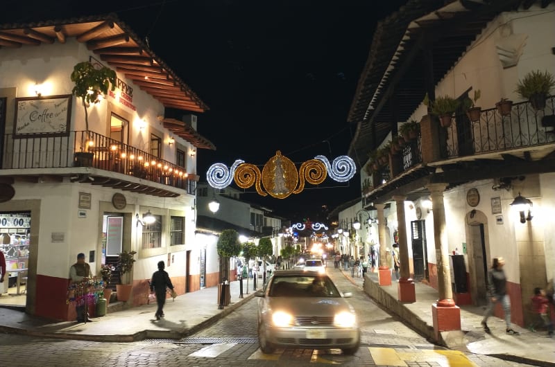 FARMACIAS DEL AHORRO Valle de Bravo — photo 3