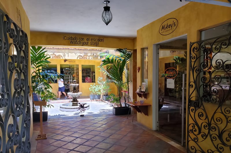 Los Mercados Puerto Vallarta — photo 1