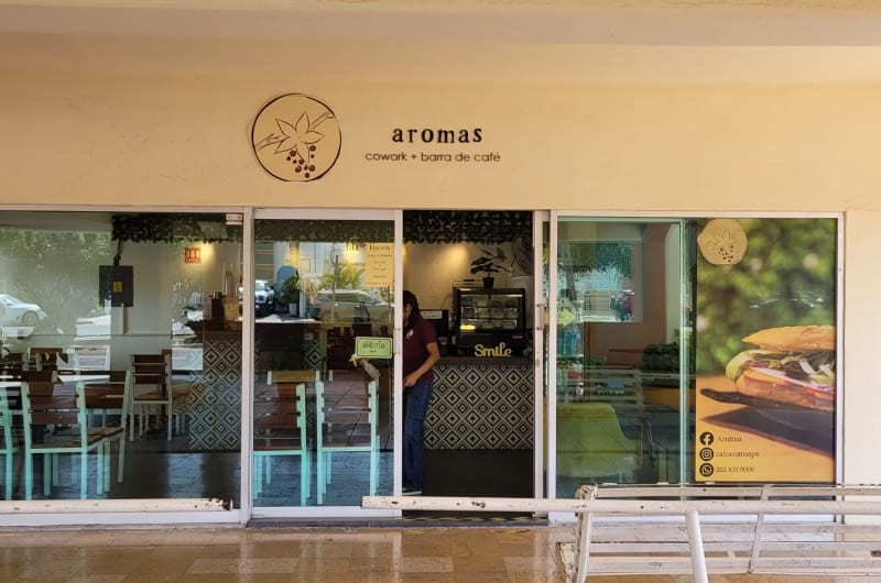 Cafetería Aromas + Cowork — photo 3