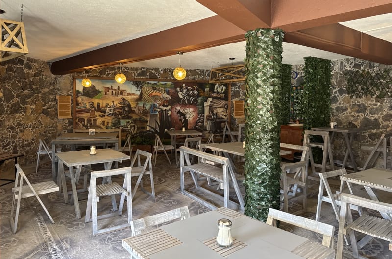 Cafe Revolucion — photo 2