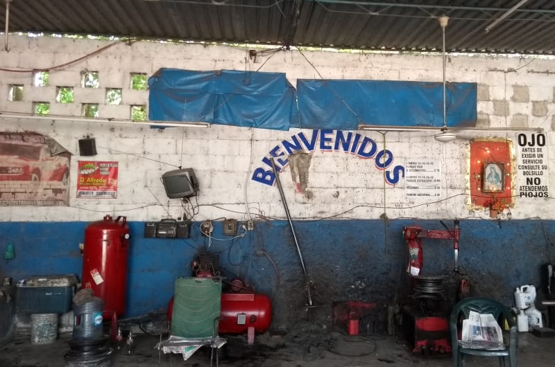 Llantera El Volante — photo 1