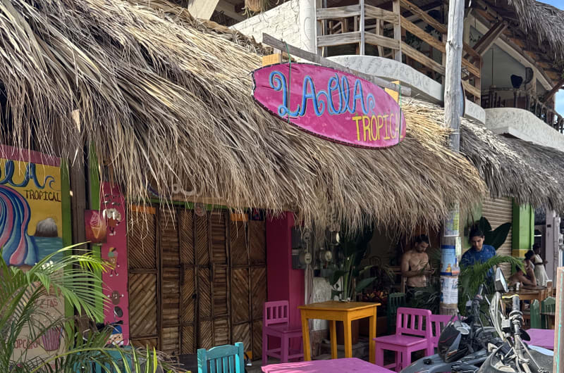 La Ola tropical de zipolite — photo 1