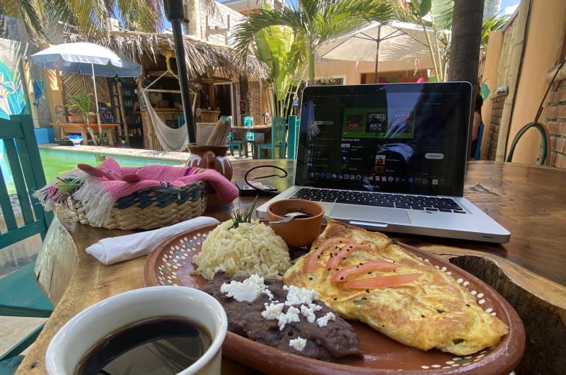 La Ola tropical de zipolite — photo 2