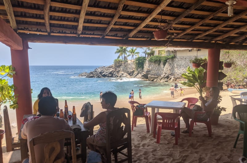 Restaurante Playa Estacahuite — photo 1