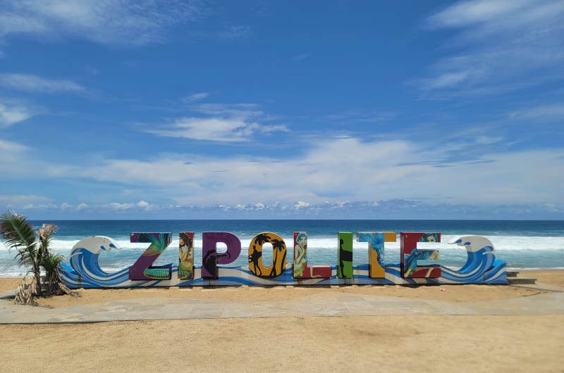Zipolite Letters — photo 1