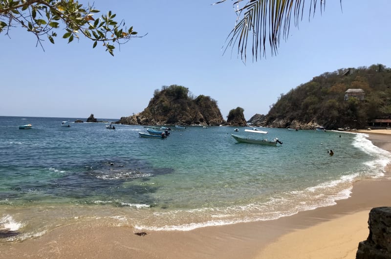 Playa Panteón — photo 2