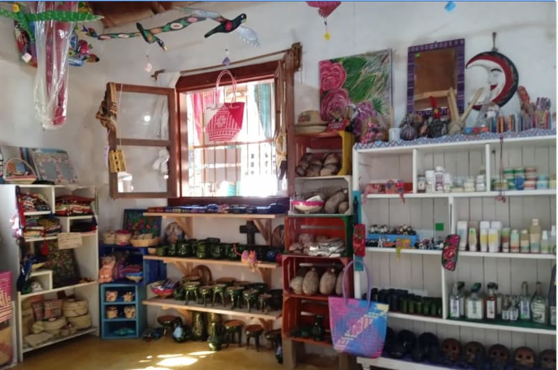 Tienda Piña Palmera — photo 1