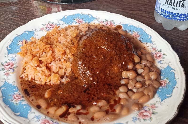 Fonda Doña Agustina — photo 1