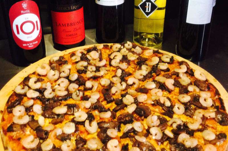 PIZZA A LA LEÑA — photo 1