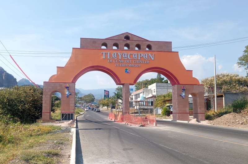Arco de bienvenida de Tlayacapan — photo 1