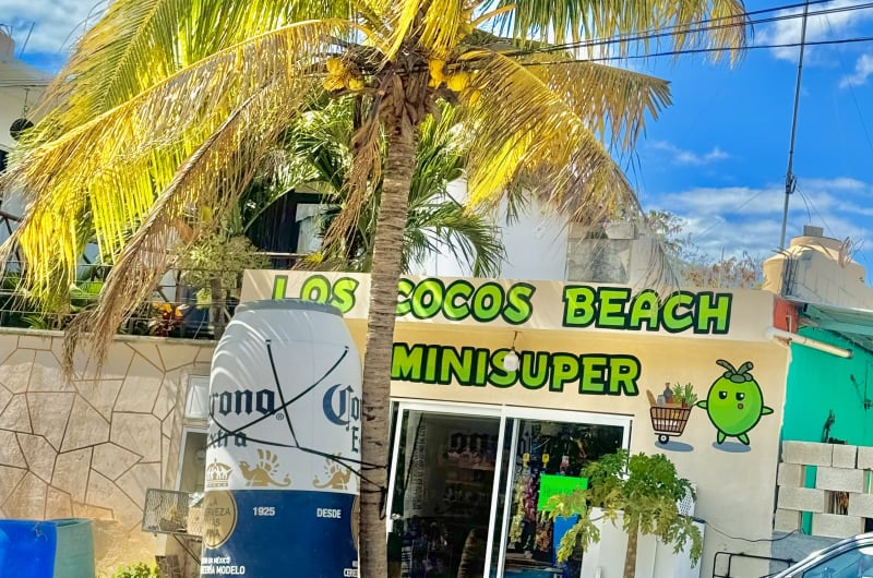 Market los cocos beach — photo 2