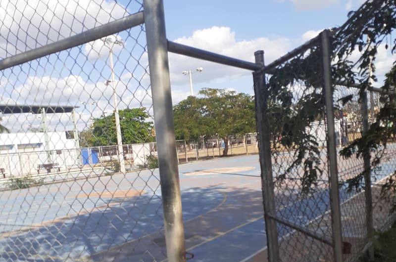 UNIDAD DEPORTIVA MUNICIPAL DEL PONIENTE — photo 1