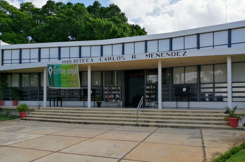 BIBLIOTECA CARLOS R. MENÉNDEZ — photo 1