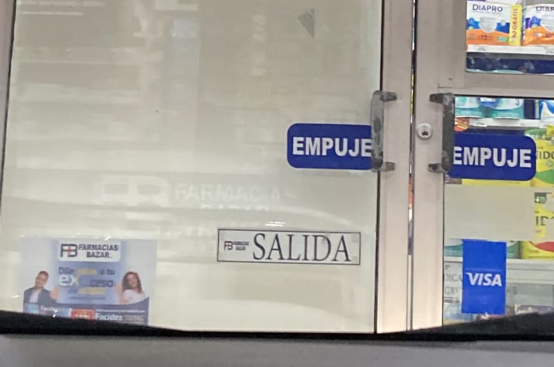 Farmacias Bazar Sucursal Caucel Av.62 — photo 3