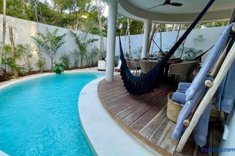 Casa Kuk, stylish, Beach at 5 min, Pool, Concierge — photo 2