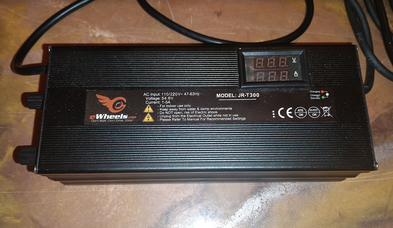 eWheel's Scooter Fast Charger Model: JR-T300 For GX16-3, Swift, Dart and Vsett 8
