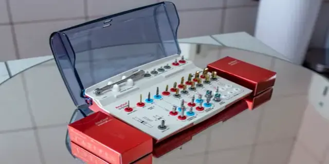 Імплантація зубів - послуга стоматолога Львіва