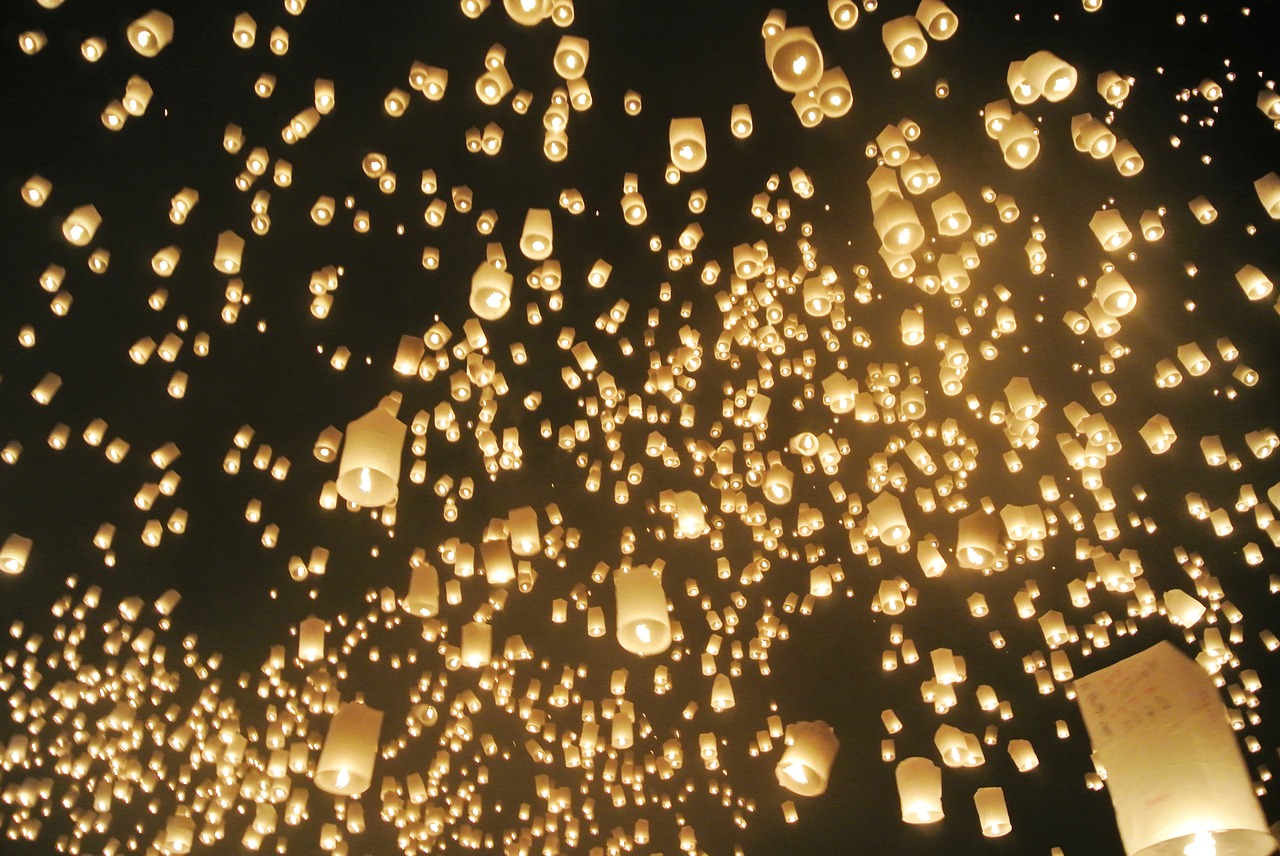 light up flying lanterns