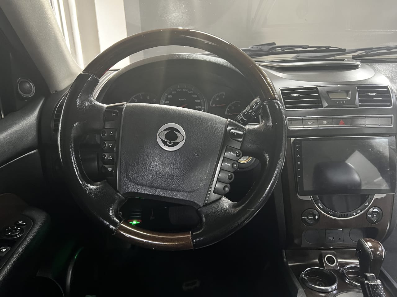 SSANGYONG REXTON 2.7 W 270 Xdi foto 10