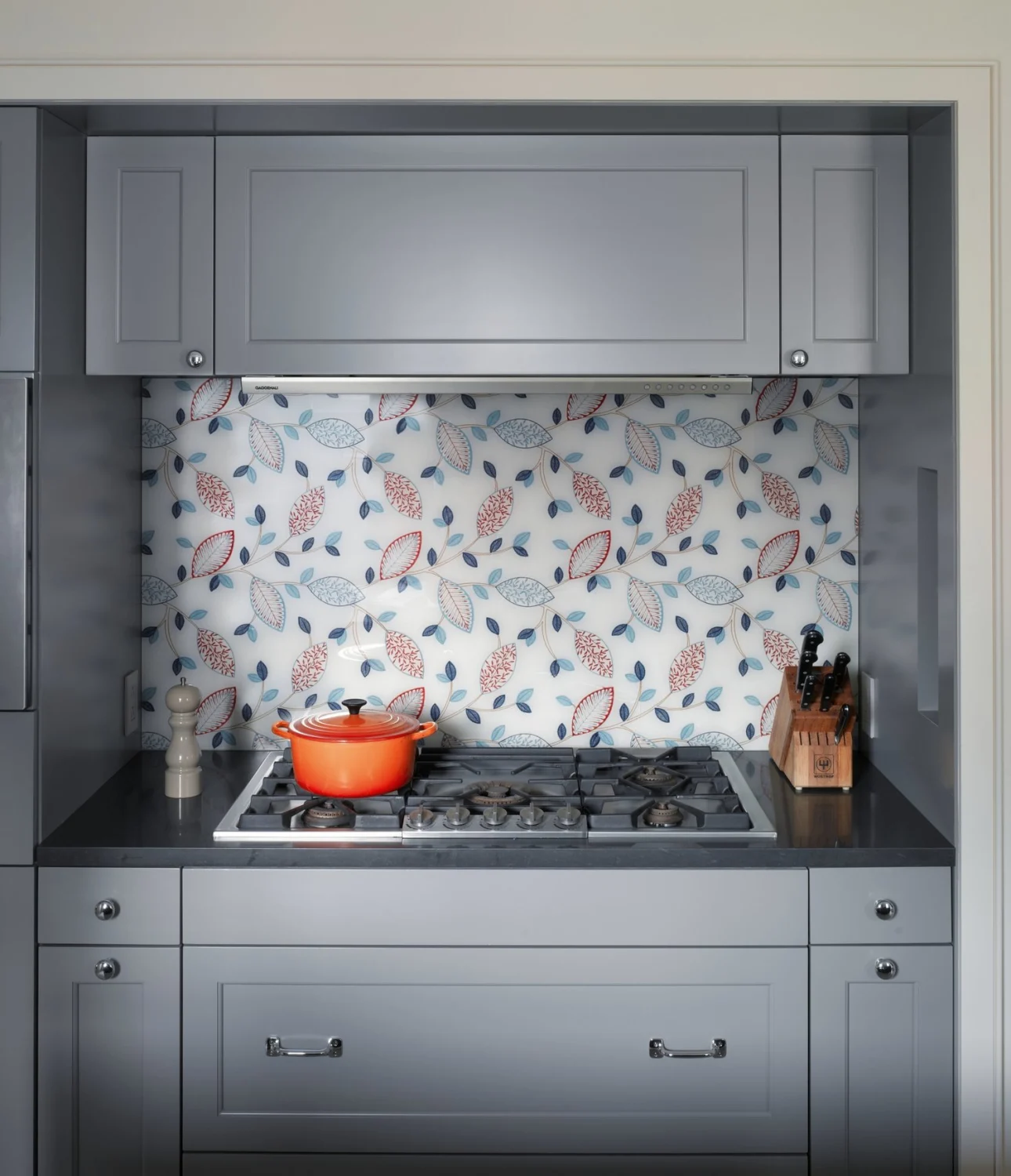 KITCHEN CABINETS, backsplash, stove, gray cabinets