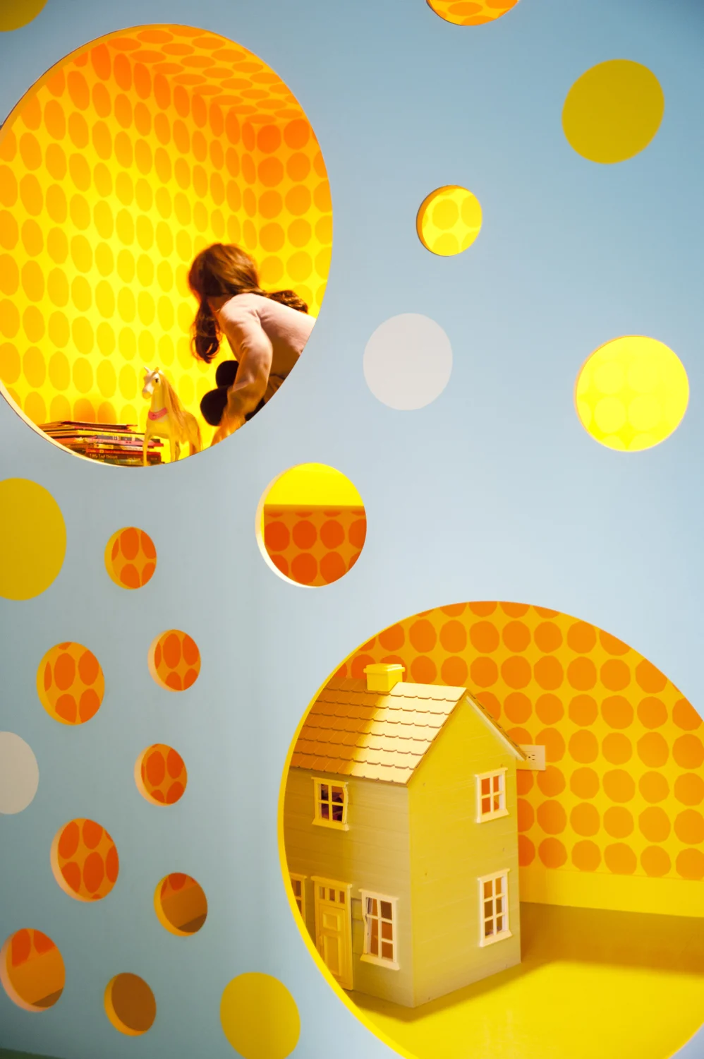 GIRL PLAYHOUSE, circles, playroom