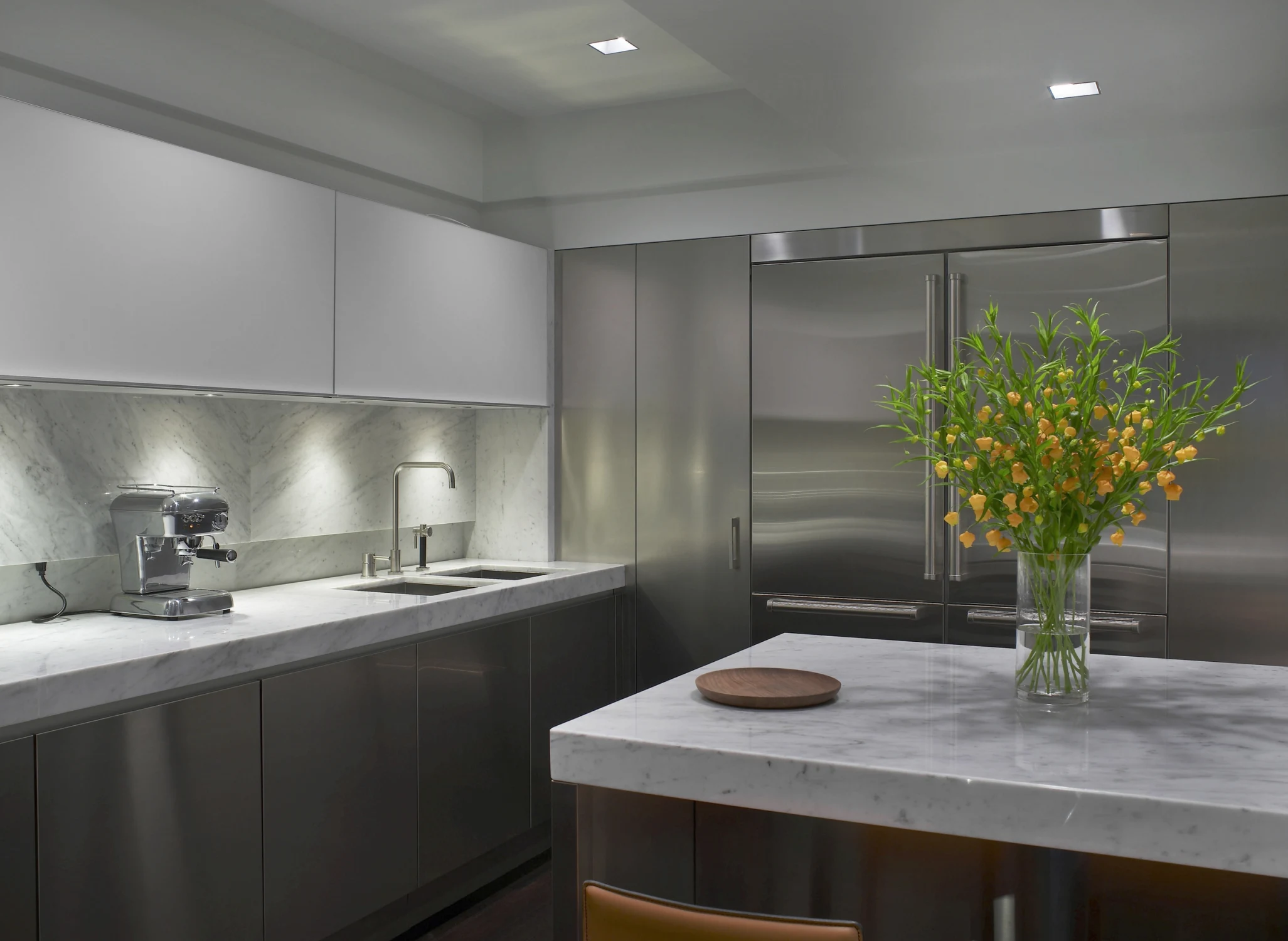 KITCHEN, marble, silver