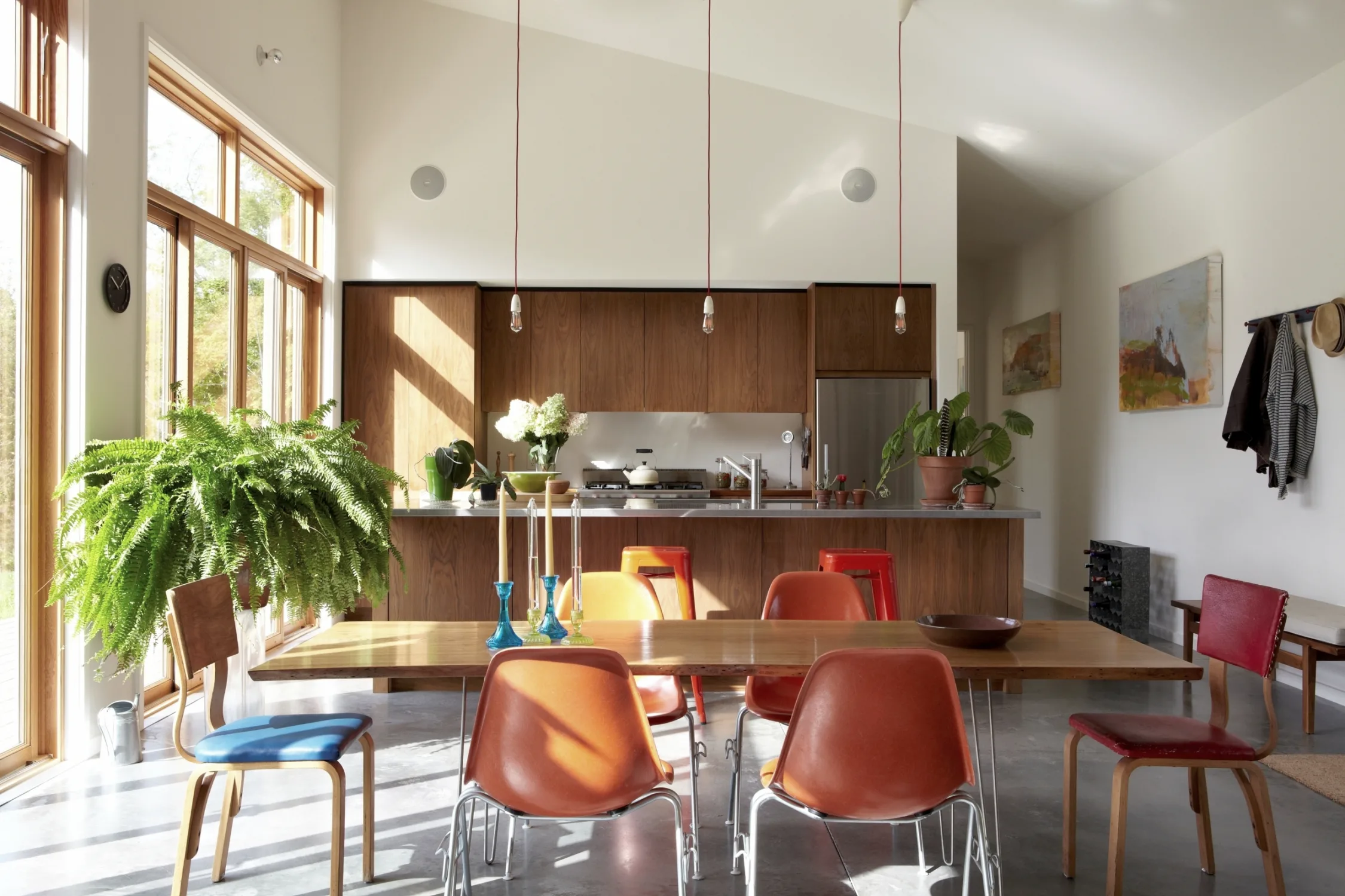 KITCHEN, island, dining table, chairs