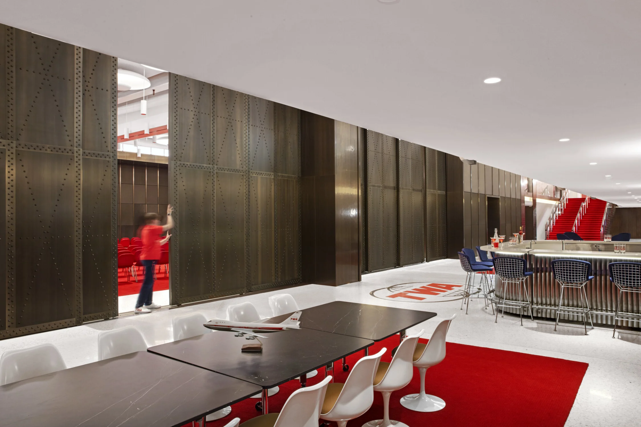 CONCOURSE, table, chairs, bar, wood doors